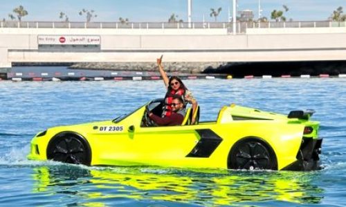 Green-Water-Jet-Car-in-Dubai